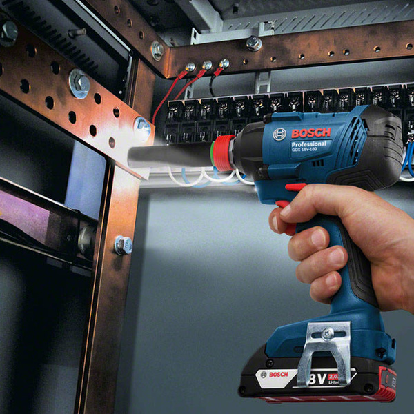Wkrętarka/klucz udarowy Bosch GDX 180-Li (06019G5223)