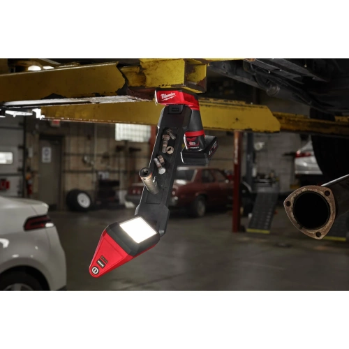 Lampa warsztatowa 1200 lm Milwaukee M12 UCL-0
