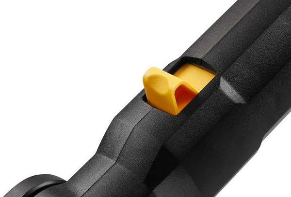 Nożyce do żywopłotu na wysięgniku Dewalt DCMPH566P1