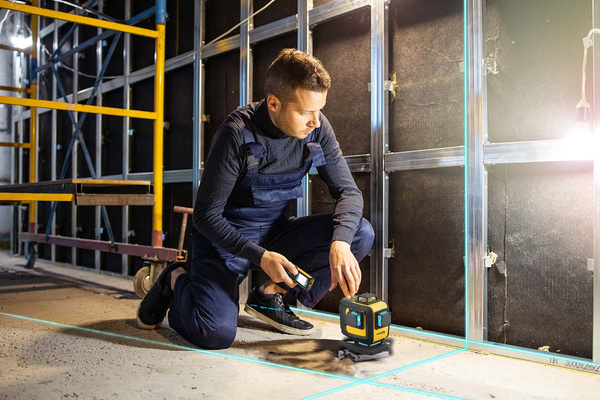 Laser budowlany 4-płaszczyznowy niebieski CL4D-B Nivel System