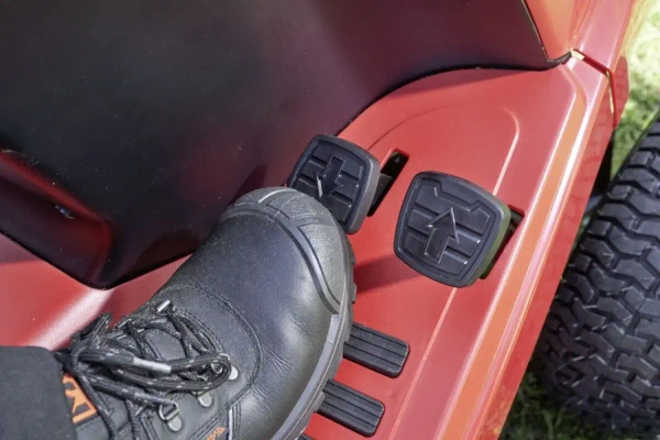 Traktor ogrodowy solo by AL-KO T 22-110.4 HDH-A V2 Premium 127709