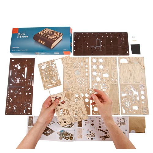 Księga tajemnic UGEARS UG70265