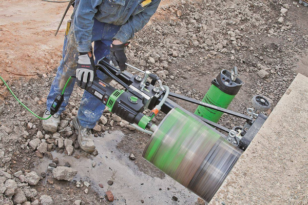 Wiertnica diamentowa Eibenstock DBE 352/3 ze statywem BST 352 V