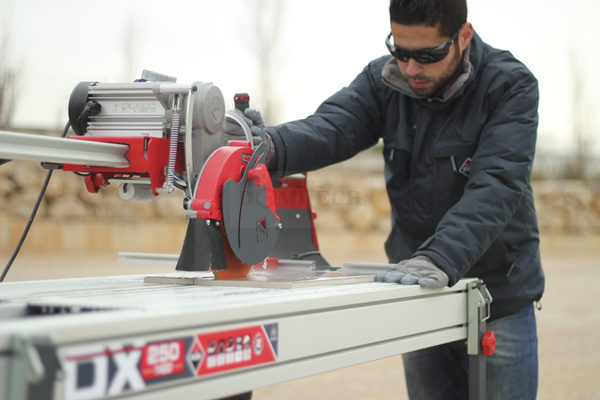 Przecinarka do glazury Rubi DX-250 1400 LASER&LEVEL