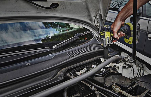 Klucz udarowy Ryobi R18IW7-0