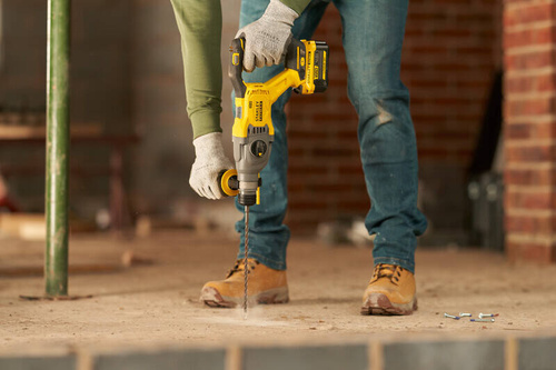 Młotowiertarka Stanley Fatmax SFMCH900M22