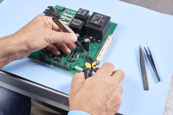 Zestaw pęset SMD Professional ESD Wiha 32349