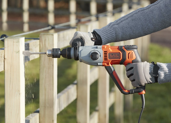 Młotowiertarka SDS+ 800W BEHS02K-QS Black&Decker + walizka