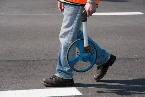 Drogomierz Bosch GWM 32