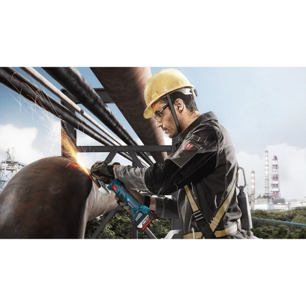 Zestaw elektronarzędzi Bosch 0615990M8S