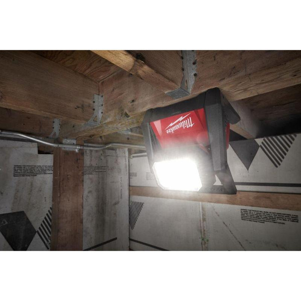Lampa budowlana Milwaukee M18 HOAL-0