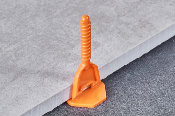 Zestaw 250 sztuk śrub do systemu poziomowania płytek RLS VITE Raimondi 180VB020FC0250