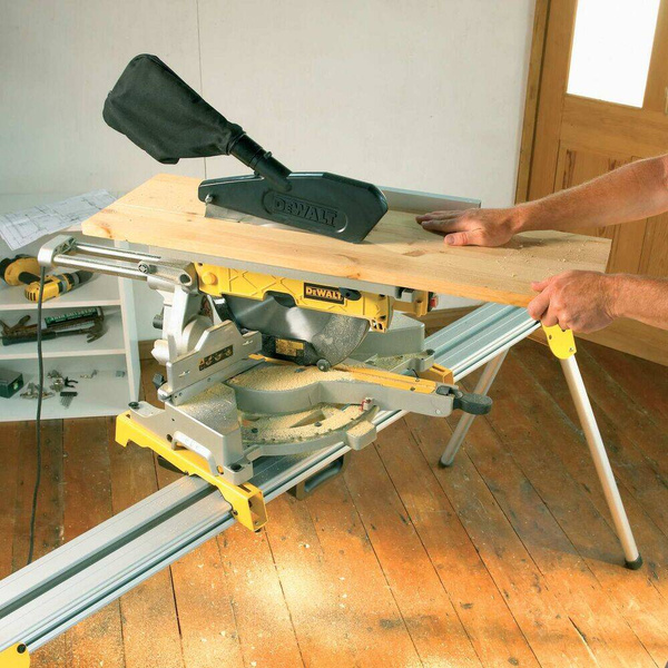 Pilarka stołowa/ukośnica Dewalt D27112