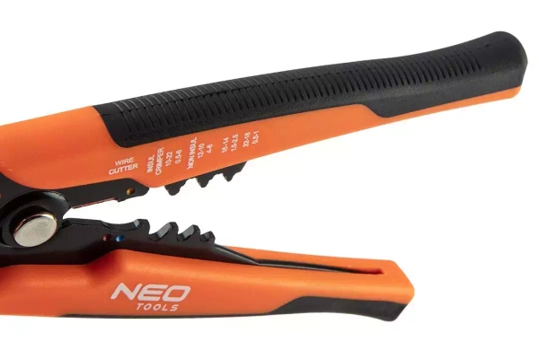 Ściągacz izolacji Neo-tools 01-540