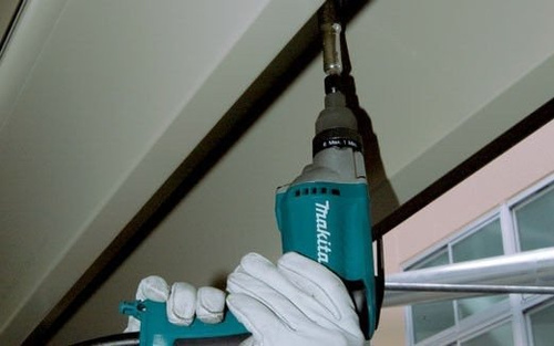 Wkrętarka do GK Makita FS2700