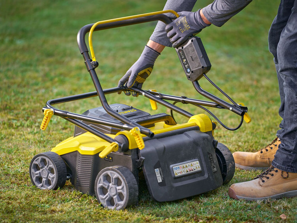 Wertykulator akumulatory 3w1 Stanley Fatmax SCOEP3801N-XJ