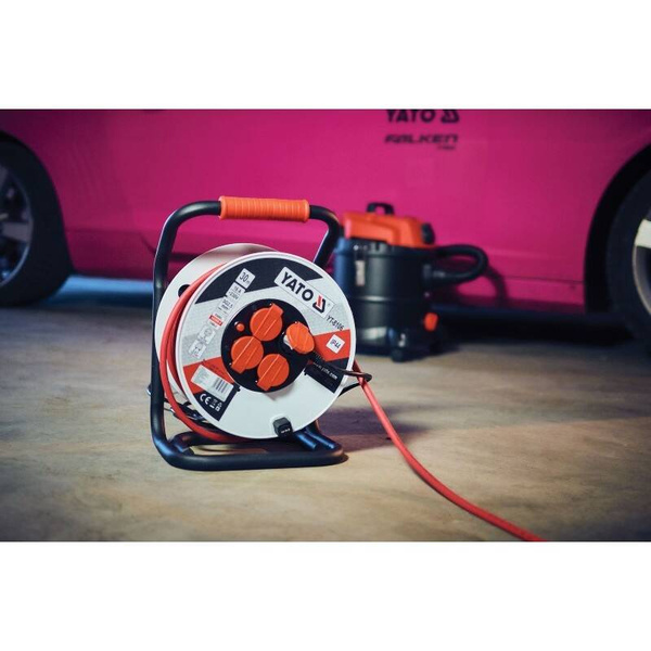 Przedłużacz bębnowy 3x2,5 mm 30 m Yato YT-8106