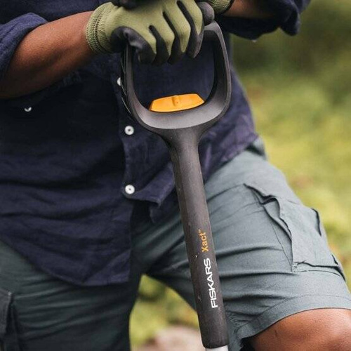 Szufla teleskopowa Fiskars Xact 1066734