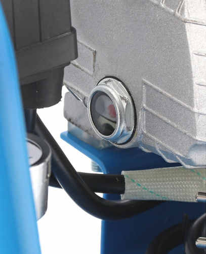 Kompresor dwutłokowy olejowy Aipress HL 425-50 z zestawem akcesoriów pneumatycznych