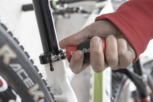 Wkrętak z magazynkiem bitów Stubby Wiha 43613