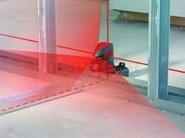 Leica Lino L2P5 laser krzyżowo-punktowy