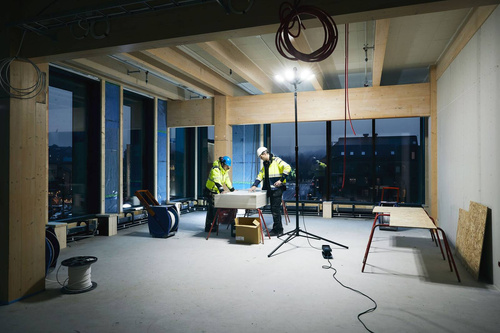 Lampa robocza Mareld Starburst 16000 APP ze statywem Beam 2.32 m