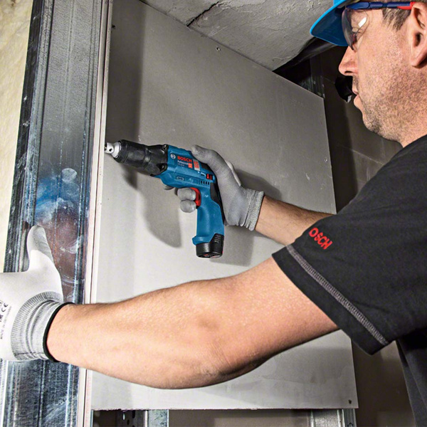 Wkrętarka do GK Bosch GTB 12V-11 + 2x3.0Ah + ładowarka + walizka