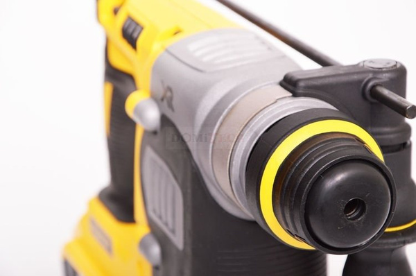 Młotowiertarka Dewalt DCH273P2