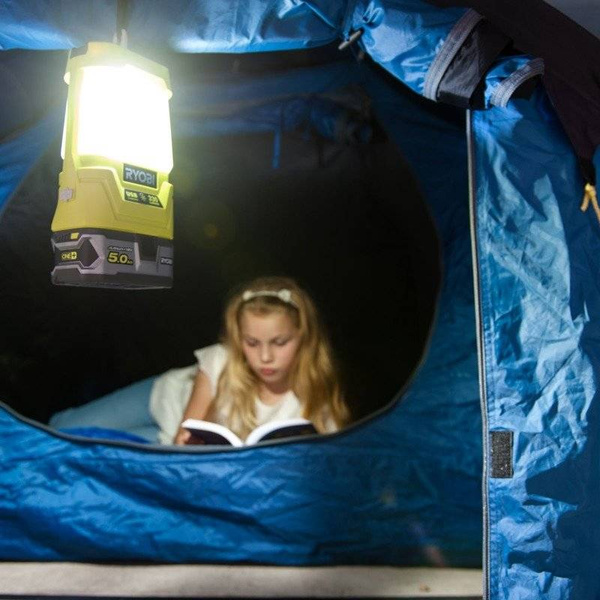 Akumulatorowa lampa robocza, latarka R18ALU Ryobi 5133003371