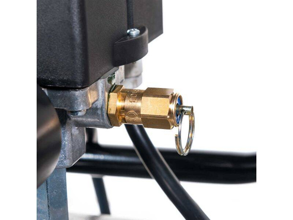 Kompresor olejowy HK 650-200 PRO 200L AIRPRESS 360671