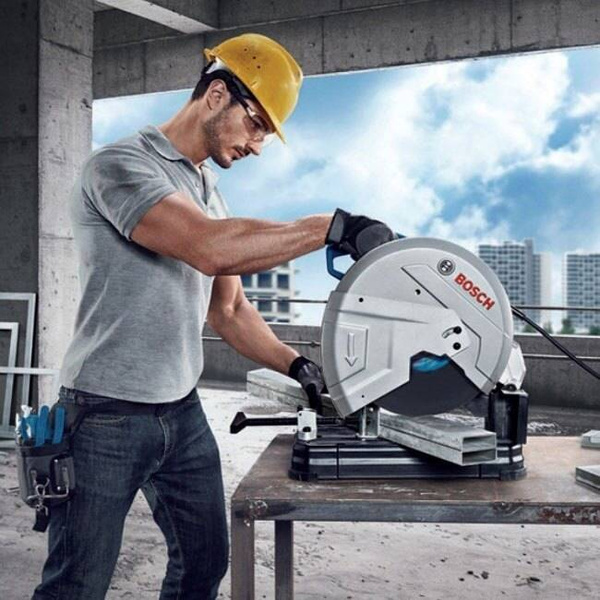 Piła do metalu Bosch GCO 14-24 J