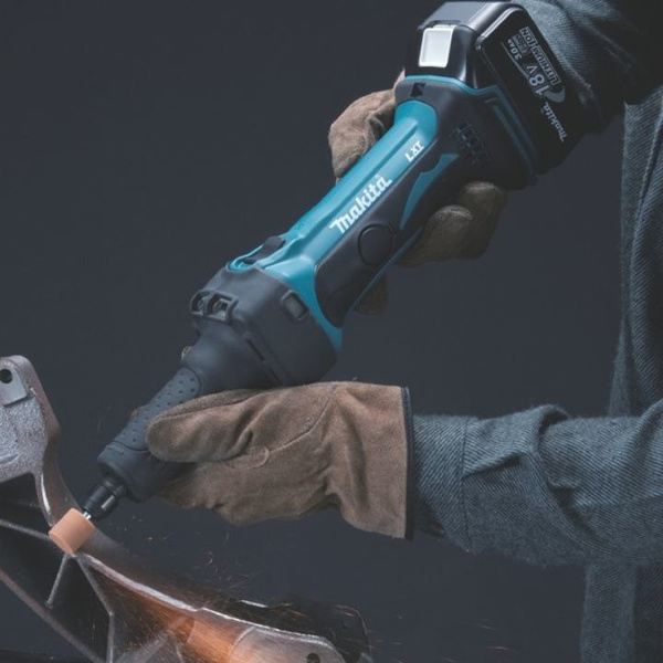 Akumulatorowa szlifierka prosta Makita DGD800RTJ