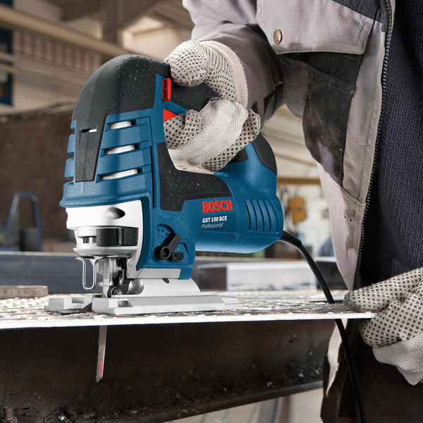 Wyrzynarka Bosch GST 150 BCE