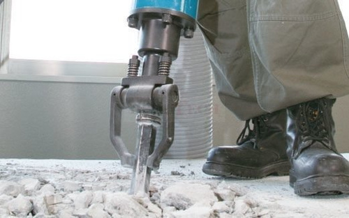 Młot wyburzeniowy Makita HM1802