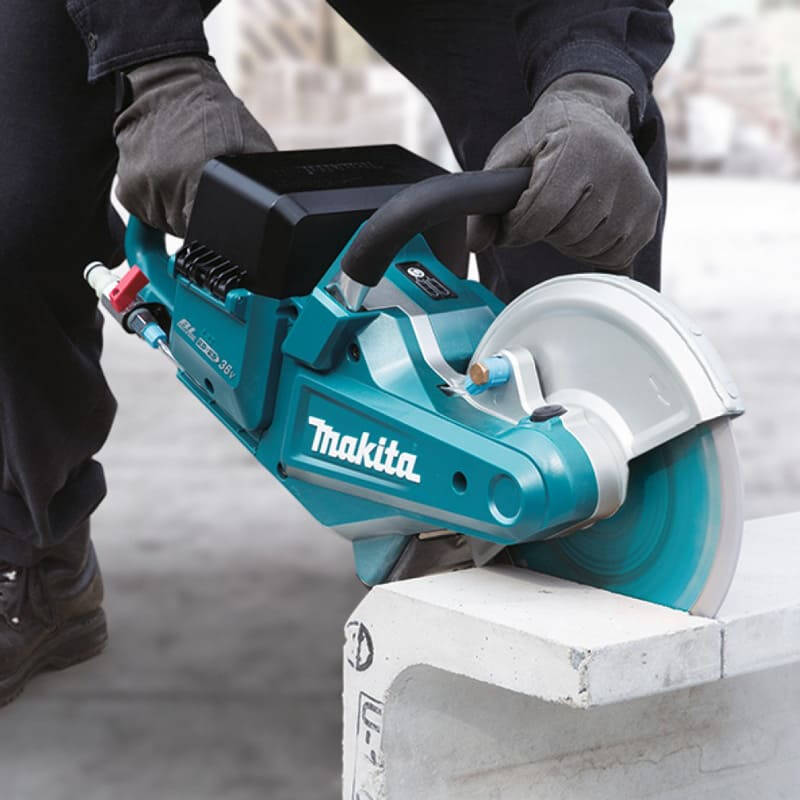 Przecinarka do betonu Makita, model Makita DCE090T2X1